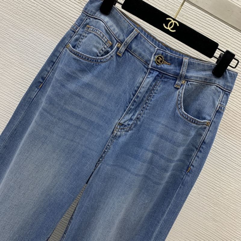 Chanel Jeans